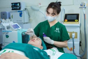 Đồng phục phòng khám, nha khoa: chọn khác bệnh viện thế nào